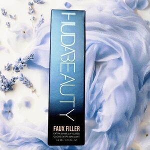 Huda Beauty Faux Filler Lip Gloss